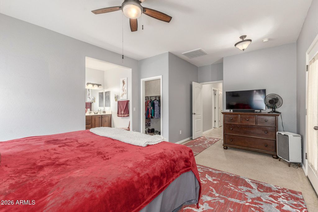 Image 14 of property listing at 12229 W OCOTILLO Lane, El Mirage, AZ 85335