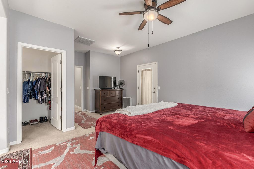 Image 15 of property listing at 12229 W OCOTILLO Lane, El Mirage, AZ 85335