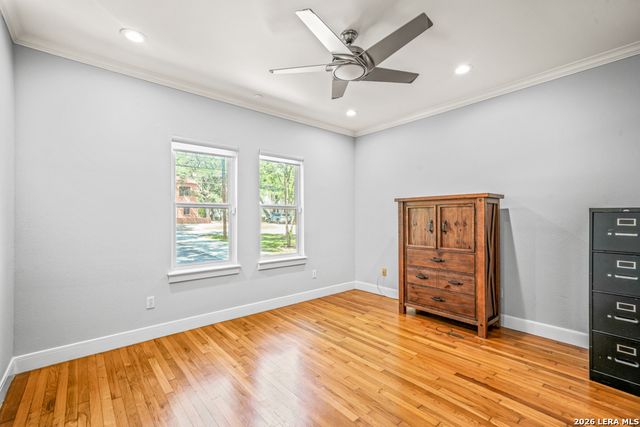 258 TUXEDO AVE, San Antonio, TX 78209