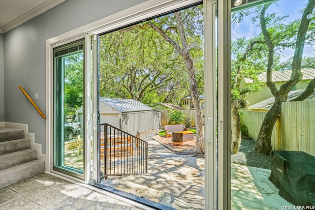 258 TUXEDO AVE, San Antonio, TX 78209