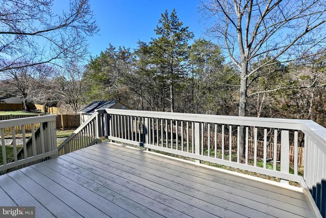 211 AMY CT, Sterling, VA 20164