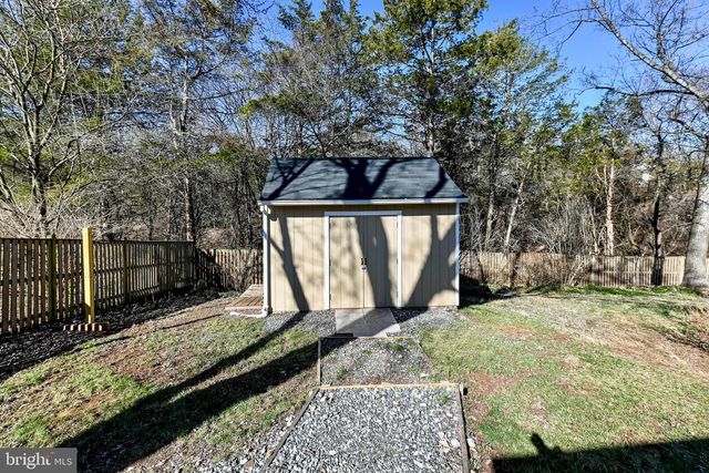 211 AMY CT, Sterling, VA 20164