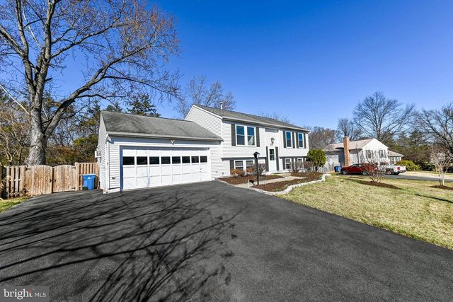 211 AMY CT, Sterling, VA 20164