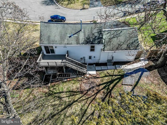 211 AMY CT, Sterling, VA 20164