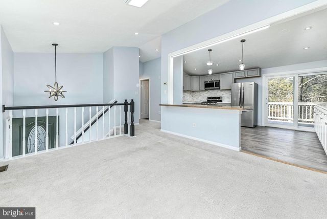 211 AMY CT, Sterling, VA 20164