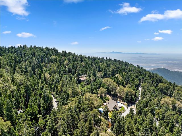 23746 Crest Forest, Crestline, CA 92325