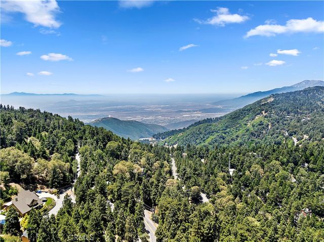 23746 Crest Forest, Crestline, CA 92325