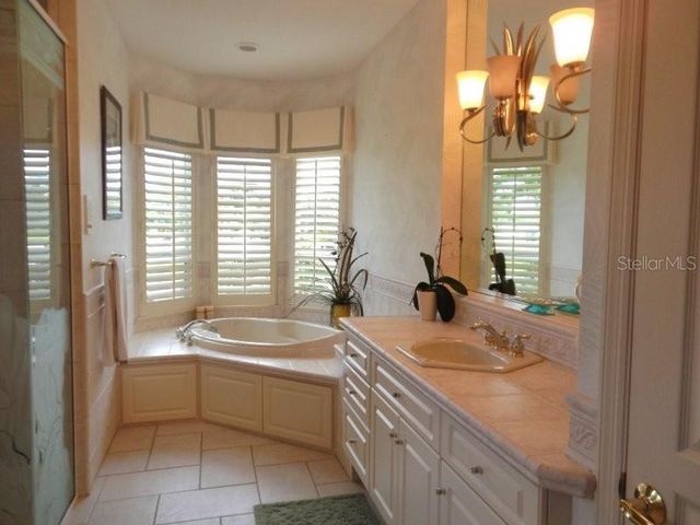 811 W HENRY STREET, Punta Gorda, FL 33950