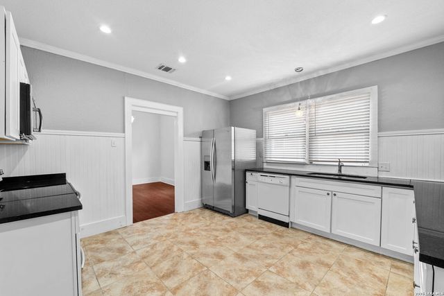 419 E Woodlawn, San Antonio, TX 78212