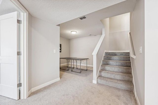 17945 Hidden Creek Trail, Lakeville, MN 55044