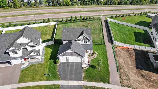 17945 Hidden Creek Trail, Lakeville, MN 55044