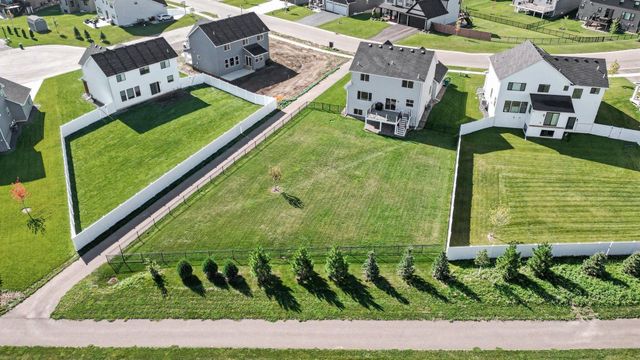 17945 Hidden Creek Trail, Lakeville, MN 55044