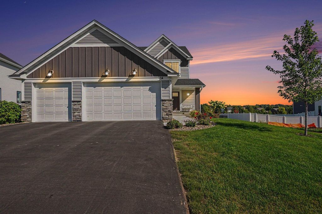 17945 Hidden Creek Trail, Lakeville, MN 55044 — exterior