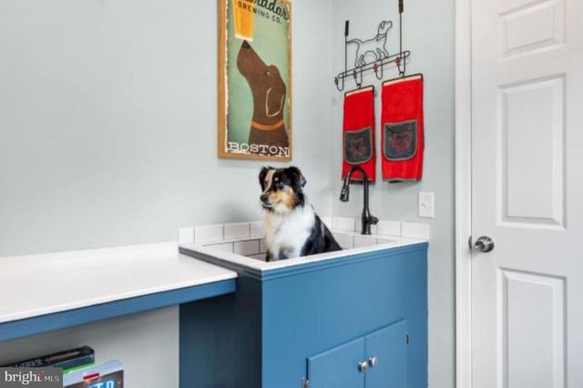 1195 MOUNTAIN VIEW DR, Rileyville, VA 22650