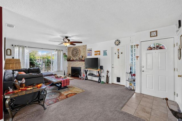 7025 Cherrytree Ave, Citrus Heights, CA 95621