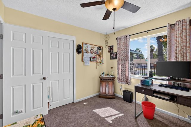 7025 Cherrytree Ave, Citrus Heights, CA 95621