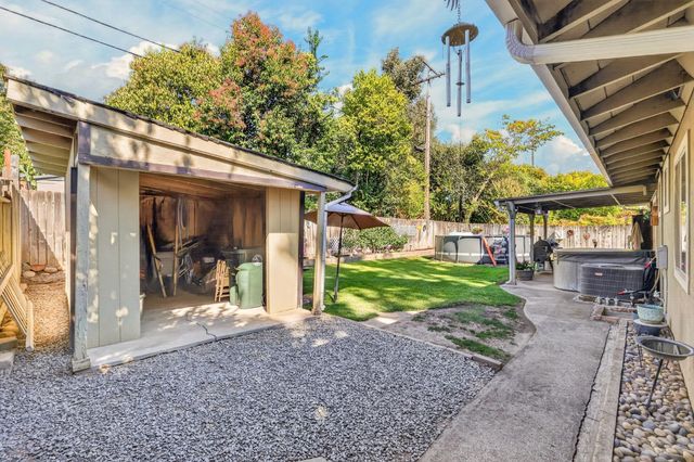 7025 Cherrytree Ave, Citrus Heights, CA 95621