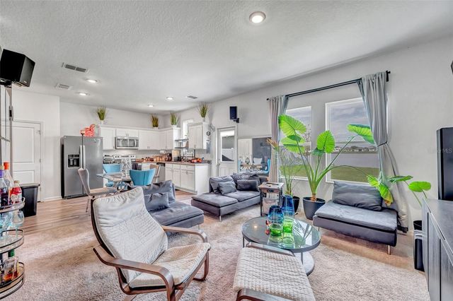 1203 7TH AVENUE NW, Ruskin, FL 33570