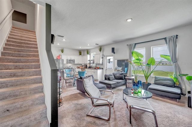 1203 7TH AVENUE NW, Ruskin, FL 33570