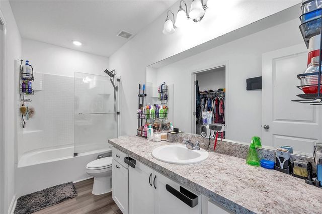 1203 7TH AVENUE NW, Ruskin, FL 33570