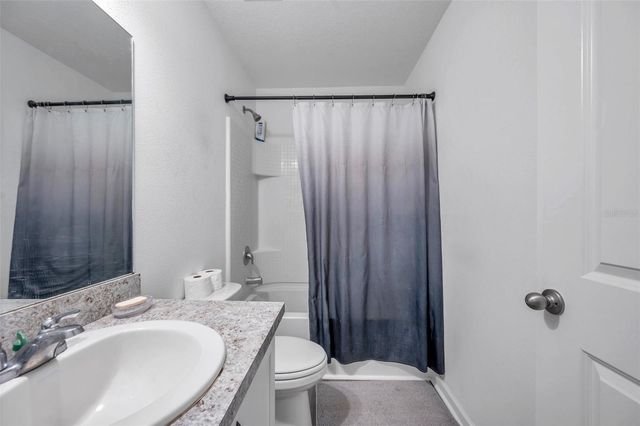 1203 7TH AVENUE NW, Ruskin, FL 33570