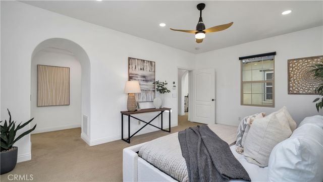 43 Conservancy, Irvine, CA 92618