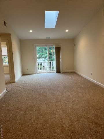 912 Altessa Boulevard, Melville, NY 11747