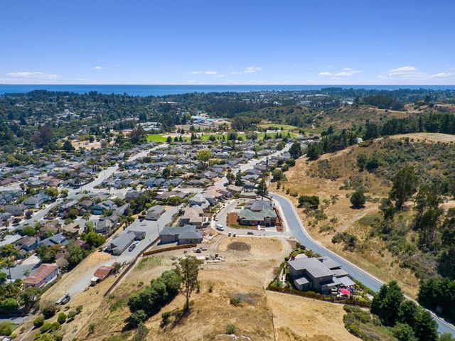 60 Indy Circle, Soquel, CA 95073