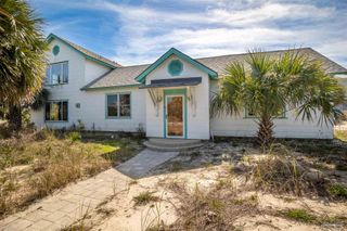234 Ariola Dr, Pensacola Beach, FL 32561
