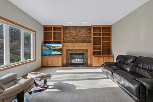 16583 Hearthside Way, Lakeville, MN 55044