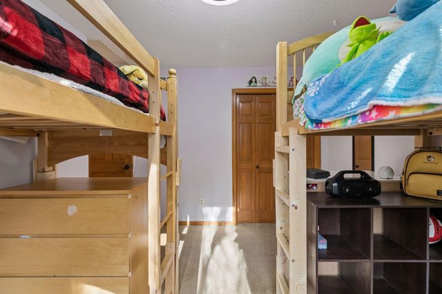 16583 Hearthside Way, Lakeville, MN 55044