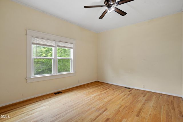 916 N Buchanan Boulevard, Durham, NC 27701