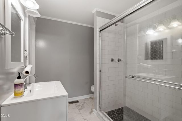 916 N Buchanan Boulevard, Durham, NC 27701