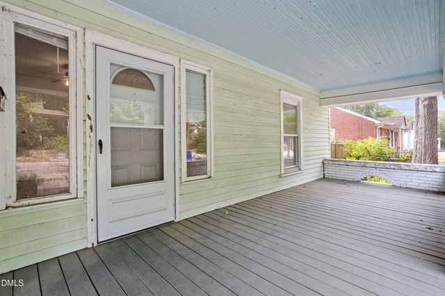916 N Buchanan Boulevard, Durham, NC 27701