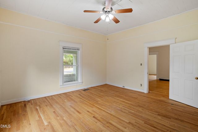 916 N Buchanan Boulevard, Durham, NC 27701
