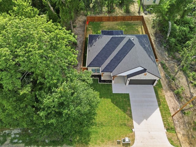 429 Waterboard Drive, Trinidad, TX 75163