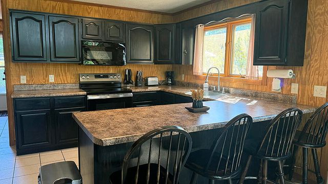 992 Stonegate Drive, Burnside, KY 42519