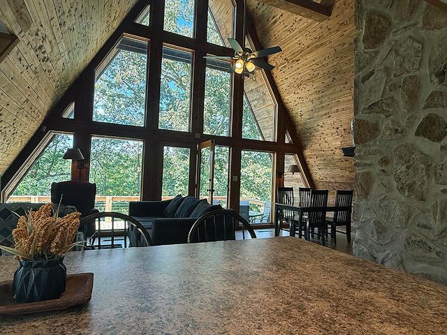 992 Stonegate Drive, Burnside, KY 42519