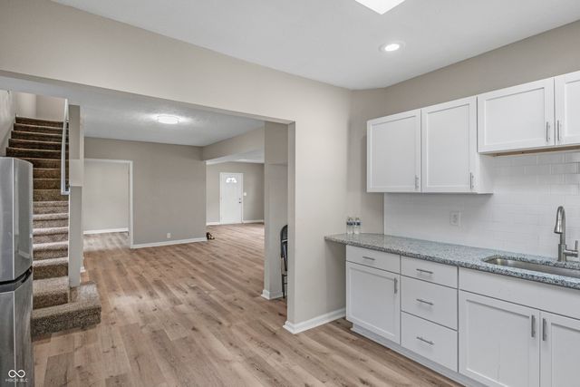 618 N Gladstone Avenue, Indianapolis, IN 46201