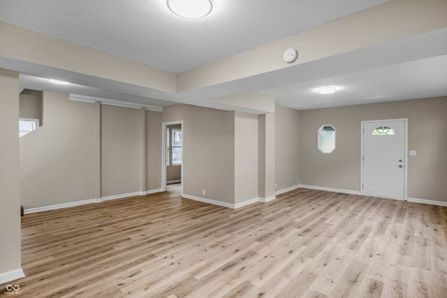 618 N Gladstone Avenue, Indianapolis, IN 46201