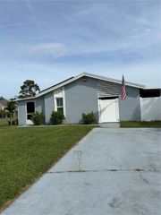 5107 SPRINGWATER COURT, Tampa, FL 33624