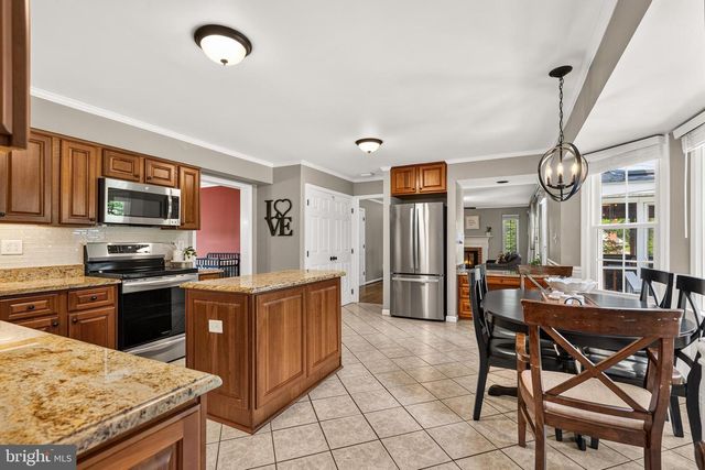 9903 COBBLESTONE DR, Warrenton, VA 20186