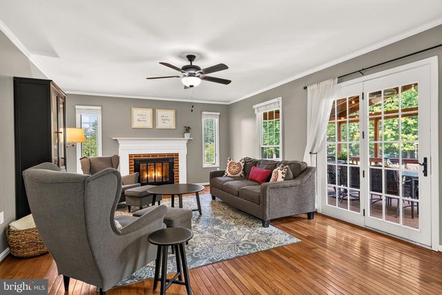 9903 COBBLESTONE DR, Warrenton, VA 20186