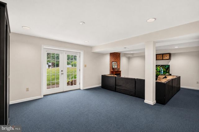 9903 COBBLESTONE DR, Warrenton, VA 20186