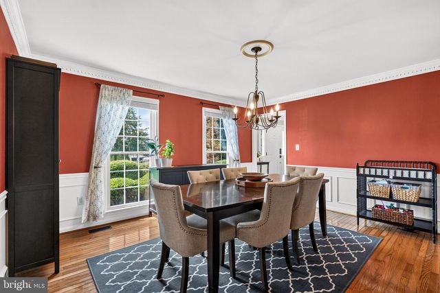 9903 COBBLESTONE DR, Warrenton, VA 20186