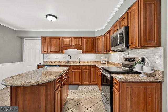 9903 COBBLESTONE DR, Warrenton, VA 20186