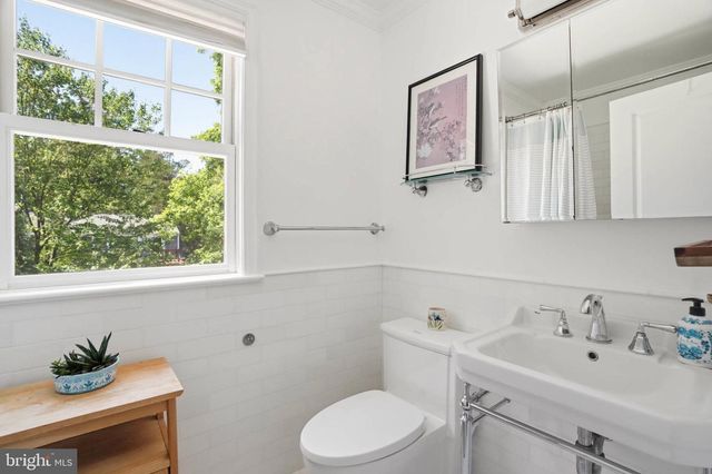 4011 OGLETHORPE ST, Hyattsville, MD 20782