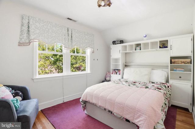 4011 OGLETHORPE ST, Hyattsville, MD 20782