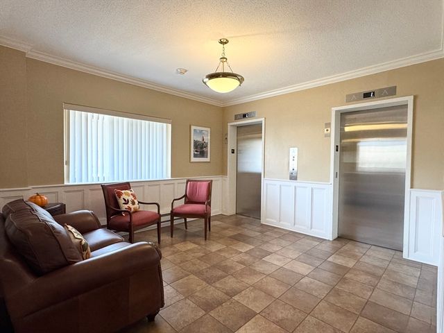 666 Main St 315, Winchester, MA 01890