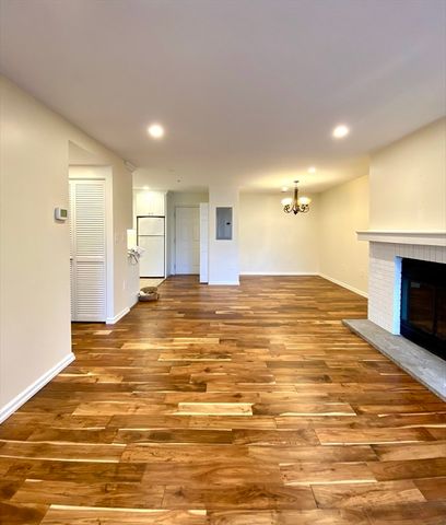 666 Main St 315, Winchester, MA 01890